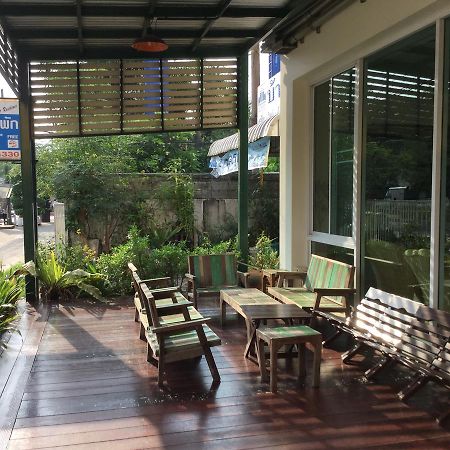 唯一公寓酒店 乌隆他尼 外观 照片