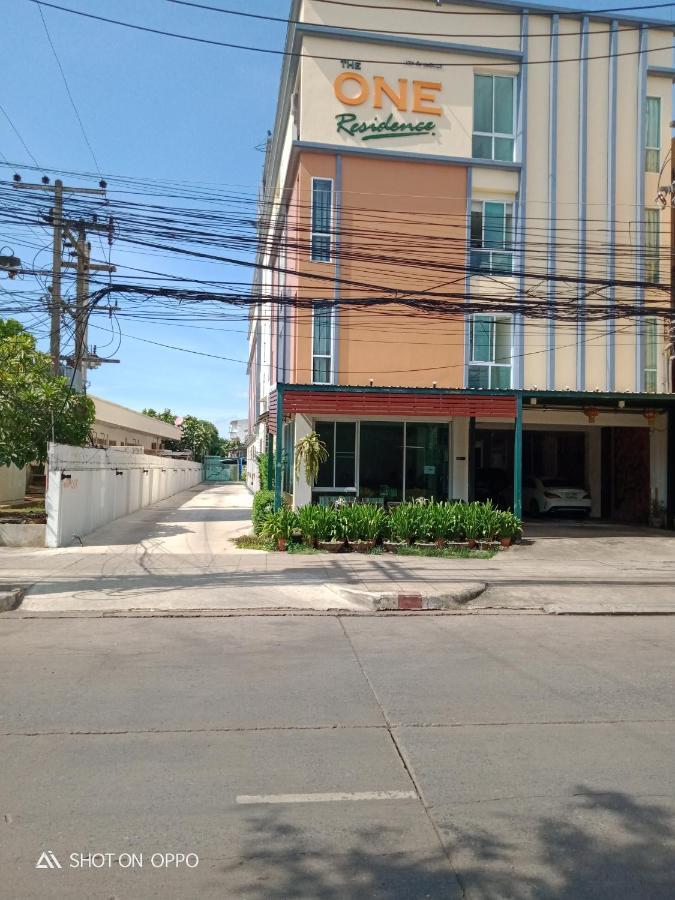 唯一公寓酒店 乌隆他尼 外观 照片
